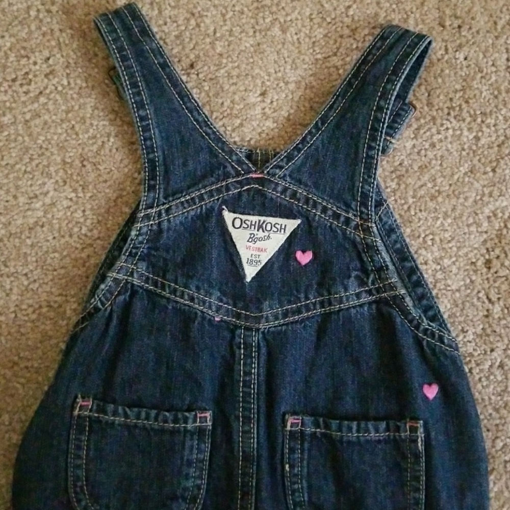 Jean Overalls with pink hearts - Picture 3 of 4